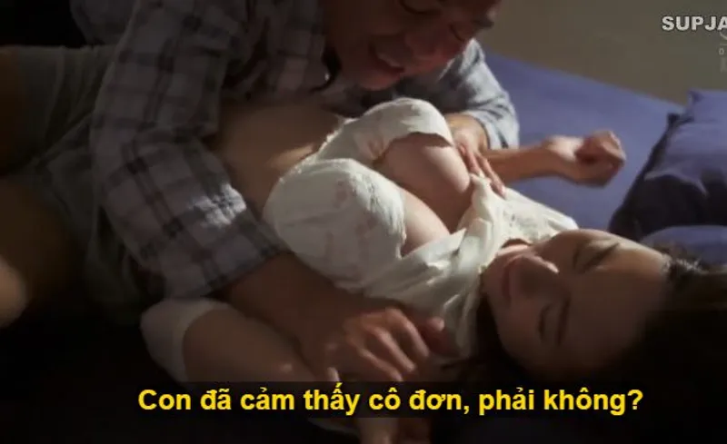 Thấy con trai mãi mê công việc để vợ của con trai cô đơn, bố ông chồng làm liều đè phang con dâu